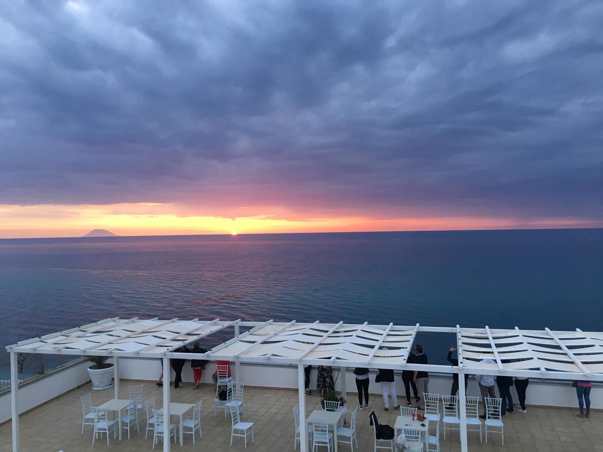 La Porta Del Mare Hotel Tropea Exterior foto